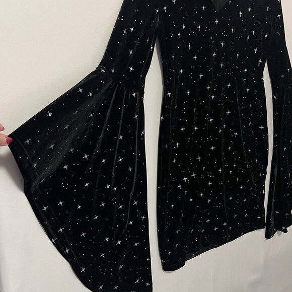 Cider Women’s Black Velvet Dress Size L Stretch Witchy Fairy Grunge Whimsigoth - Picture 7 of 8